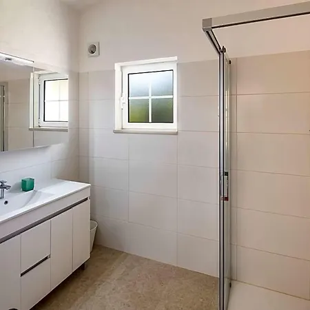 Villa Sleeps 6 Pool Air Con Almancil
